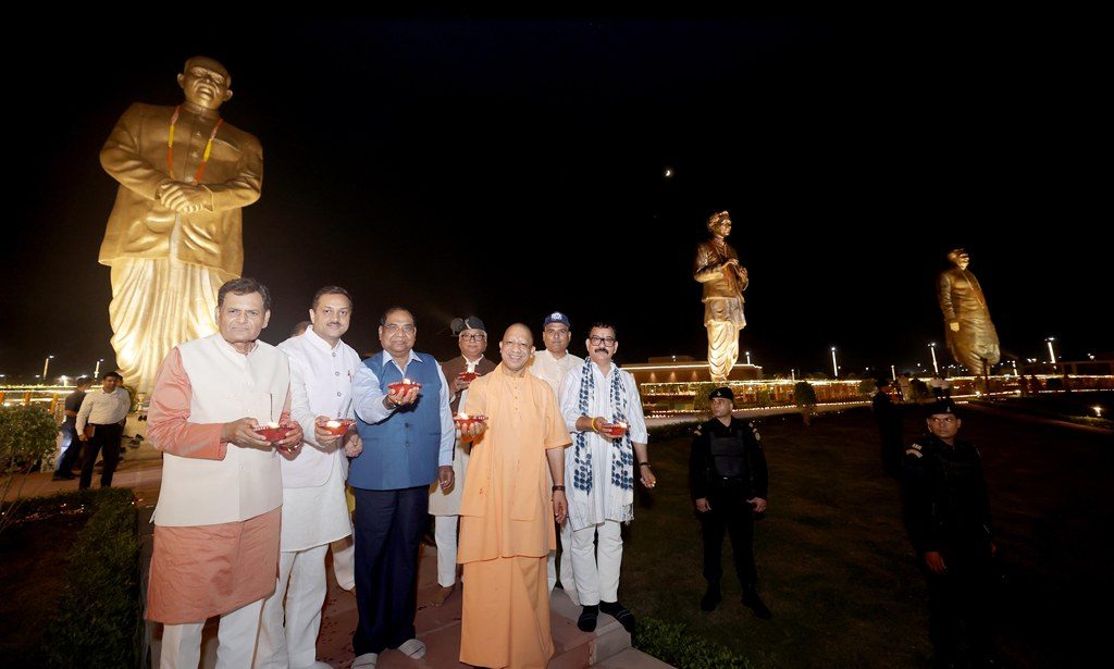 प्रधानमंत्री की 25 वर्ष की अविरल जनसेवा व समर्पण तथा 76वें जन्मदिवस के उपलक्ष्य में ‘सेवा संकल्प अभियान’ का शुभारम्भ ,मुख्यमंत्री ने प्रदेशवासियों को भगवान विश्वकर्मा जयन्ती की शुभकामनाएँ दीं
